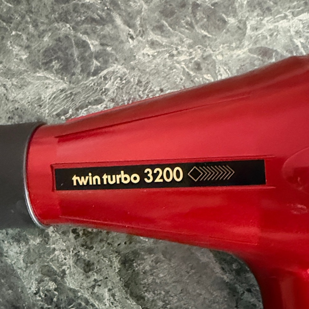 3200 Twin Turbo Professional Red Hair Dryer - Picture 4 of 11